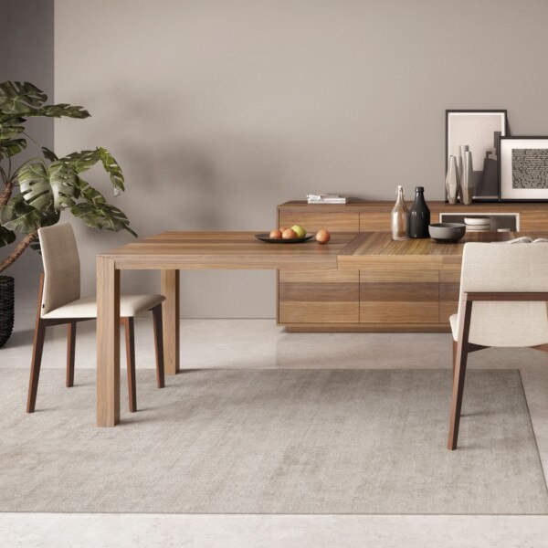 Fly Dining Table